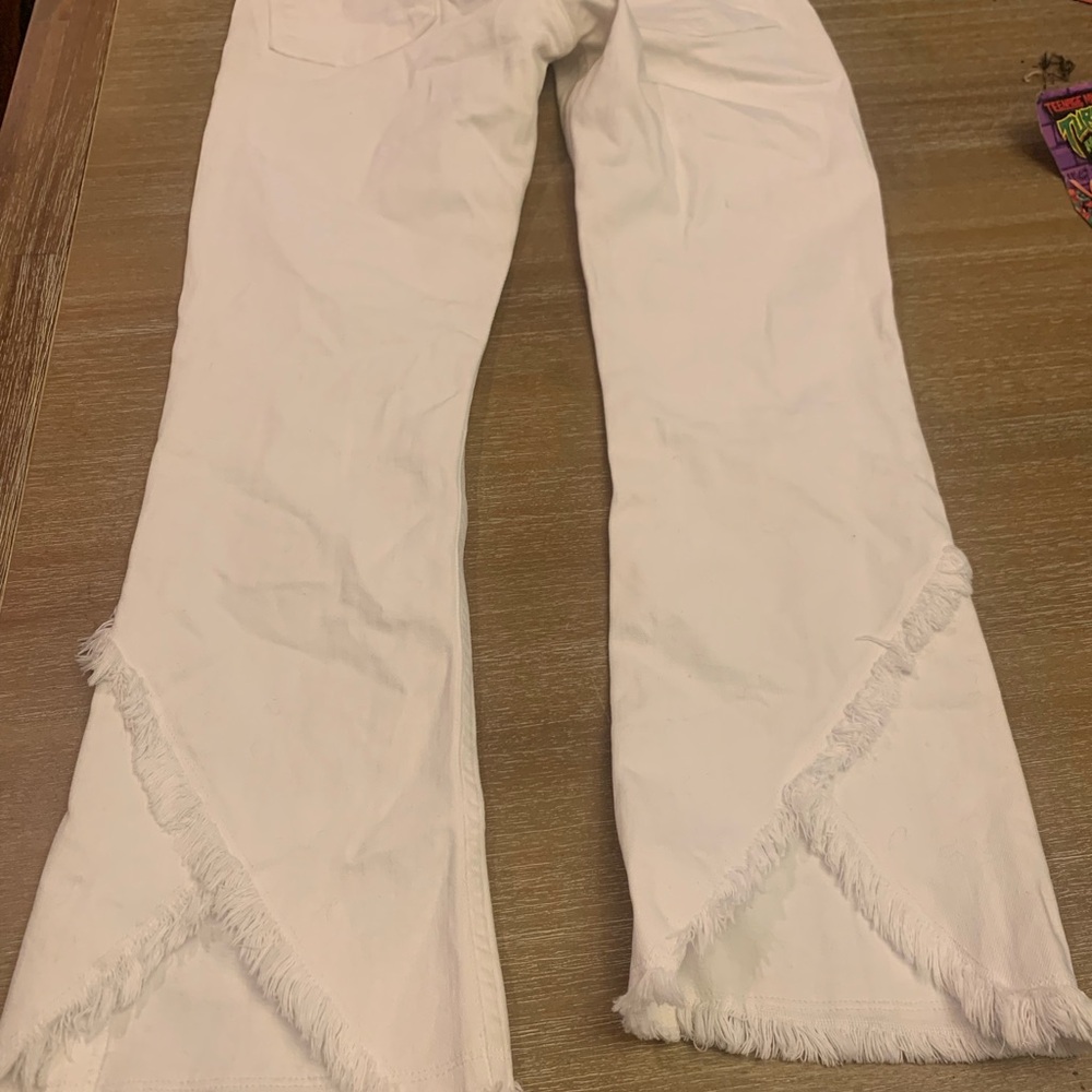 Citizens Of Humanity White Women Jeans
Made in the USA - Picture 7 of 13